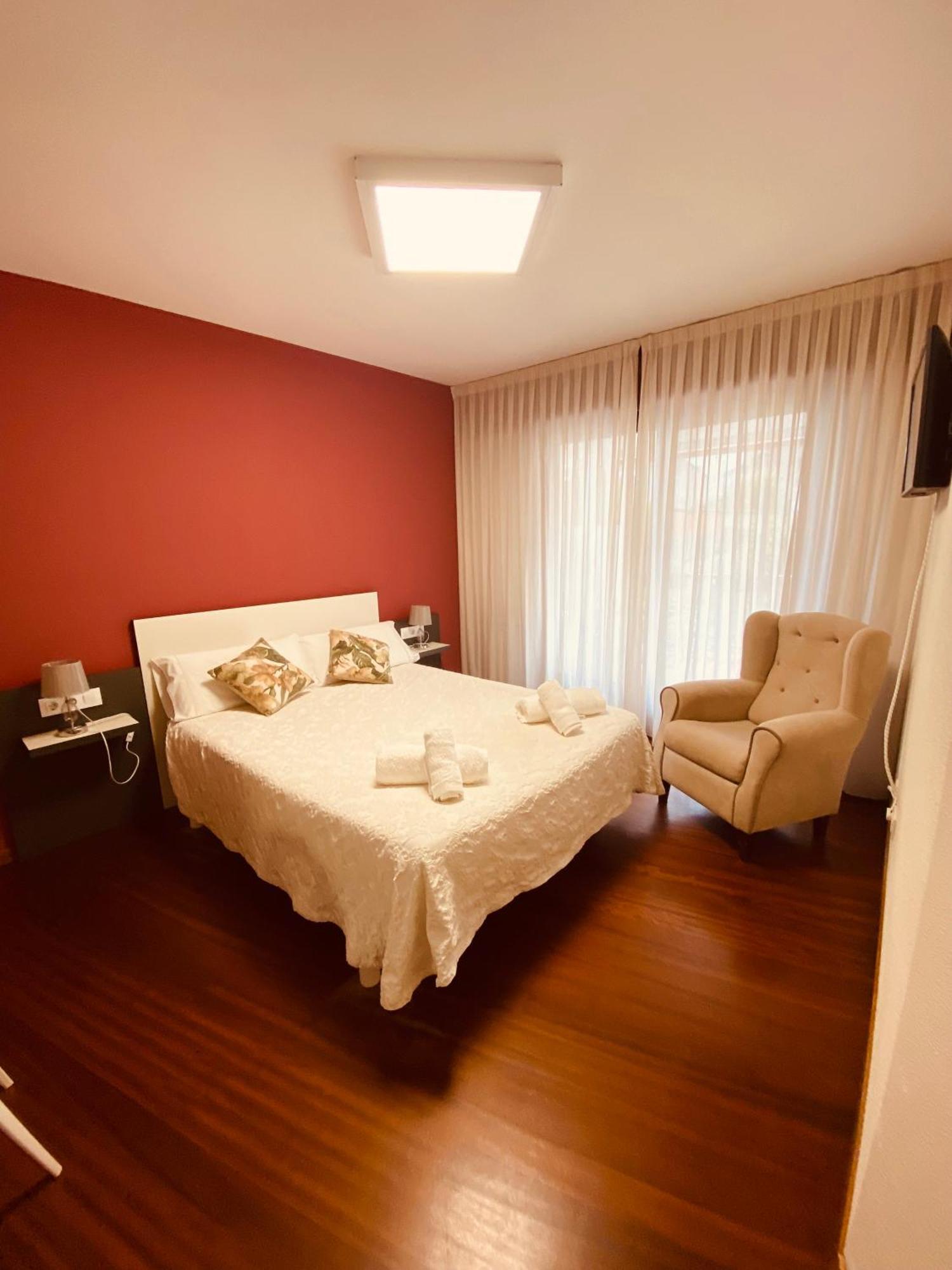 Vendaval Hotel Санта Марта де Ортигейра Екстериор снимка